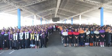 UASD inviste 2,868 nuevos profesionales en graduación regional del Sur