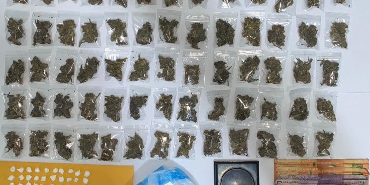 Policía ocupa drogas, armas, apresa antisociales y recupera motocicletas robadas en Villa Mella, SDN