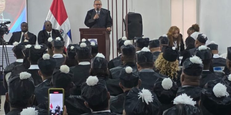 CARD juramenta nueva generación de abogados