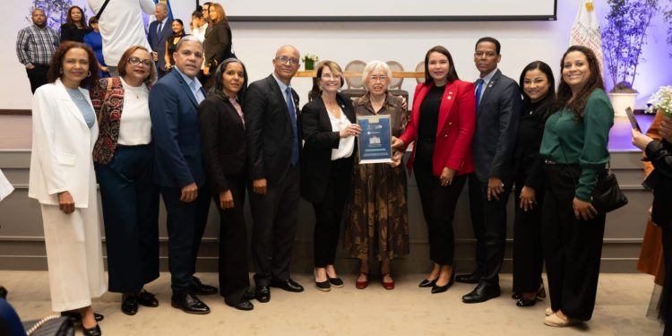 Bellas Artes recibe reconocimiento “Millas Extras” por su compromiso con la ética y la transparencia