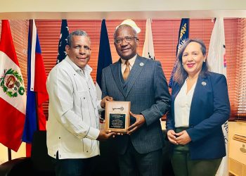 Reconocen a Ulrick Gaillard por 28 años de entrega humanitaria en RD