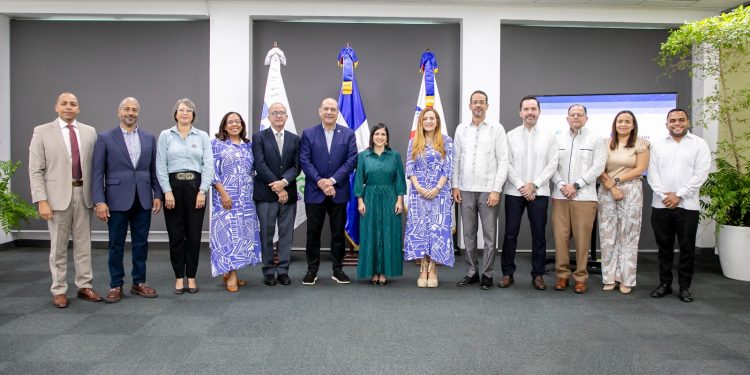 ProDominicana y la Cámara de Comercio y Producción de Santiago acuerdan fortalecer exportaciones en la Región Norte