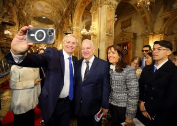 Juan Cohen destaca la fortaleza democrática de Chile tras la victoria presidencial de José Antonio Kast