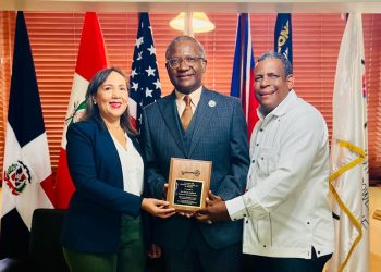 Reconocen a Ulrick Gaillard por 28 años de entrega humanitaria en RD