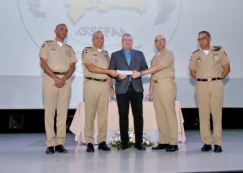 Otros 300 militares en retiro recibirán RD$240.8 millones en Sueldo por Año; MIDE culminará pagos este 23 de diciembre