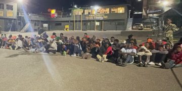 Detienen otro grupo de 125 haitianos ilegales y ocupan 14 armas blancas en Constanza 