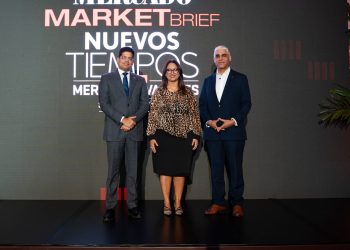 Reconocen a Grupo Universal en el Mercado de Valores Summit 2025