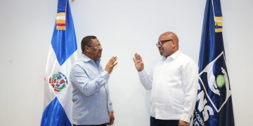 Doctor Joselin Valdez es juramentado nuevo director del Hospital Darío Contreras