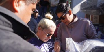 Gobierno dispone a través de DASAC asistencia inmediata a familias afectadas por explosión de tubería en Santiago