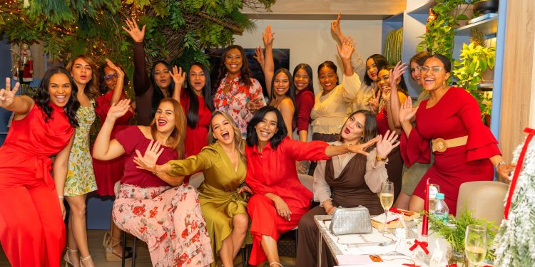 Brunch navideño reunió a 20 mujeres para cerrar el año con propósito, liderazgo e intención