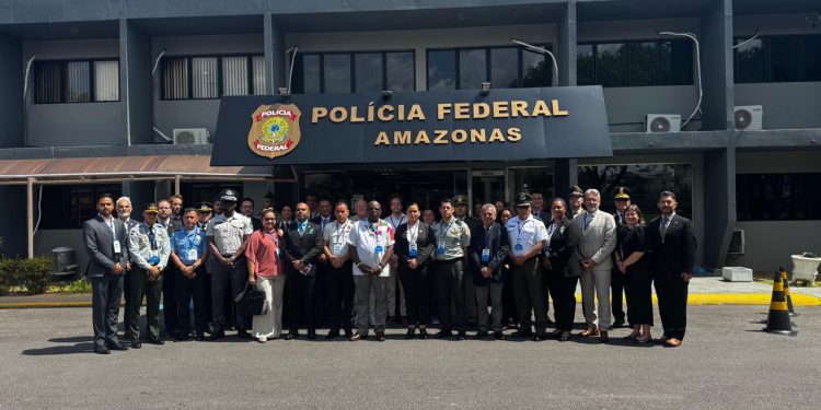 Fuerzas Armadas y Medio Ambiente refuerzan cooperación internacional a través del Senpa