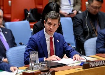 Panamá ofrece recibir miembros de Gobierno de Maduro para facilitar transición en Venezuela