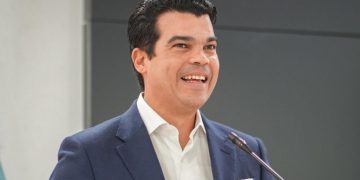 Wellington Arnaud valora posición del presidente Luis Abinader