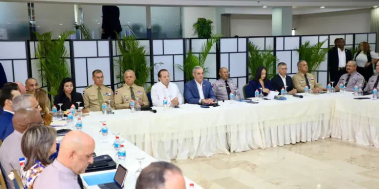Abinader encabeza reunión de seguridad ciudadana este lunes en San Cristóbal