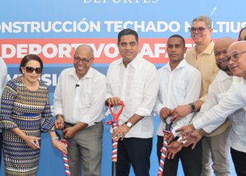 Miderec invertirá RD$ 317 millones en construcción de techados en clubes deportivos en DN