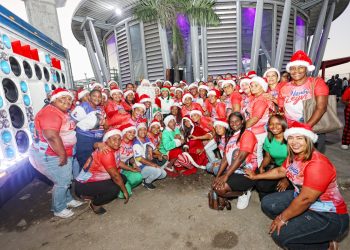 Leyvi Bautista da inicio a  la navidad con sus acostumbradas “Mañanitas” Santo Domingo Oeste