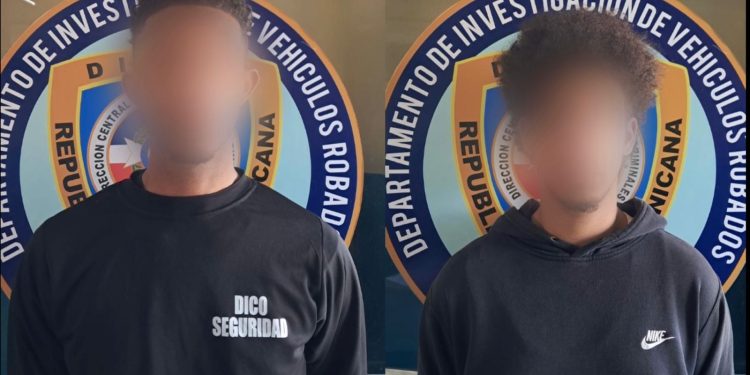 Policía Nacional arresta ocho personas por robo de motocicletas y recupera 11 vehículos en Santiago