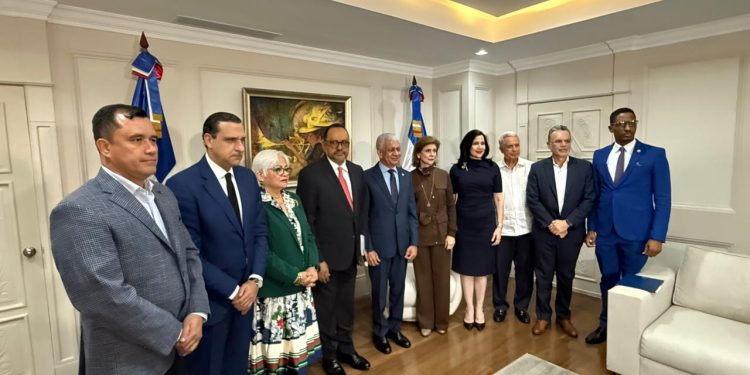 Depositan en el Senado reforma integral a la Ley Orgánica de la Policía Nacional