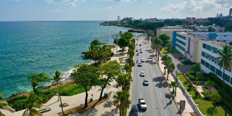 20 accidentes graves y 11 fallecidos en tres años motivaron intervención del INTRANT en el Malecón para salvar vidas