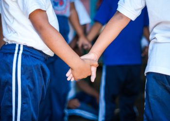 Plan International llama a renovar el compromiso colectivo con la protección de la niñez en el Día de los Derechos Humanos