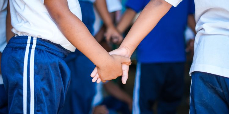 Plan International llama a renovar el compromiso colectivo con la protección de la niñez en el Día de los Derechos Humanos