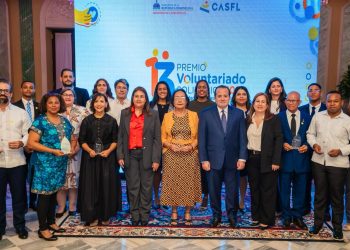 Ministro Paliza encabeza Premio Nacional Voluntariado Solidario 2025