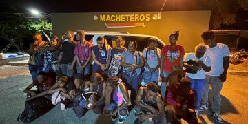 Ejército detiene a 19 haitianos indocumentados y ocupa una jeepeta abandonada durante operativo en Ámina, Valverde