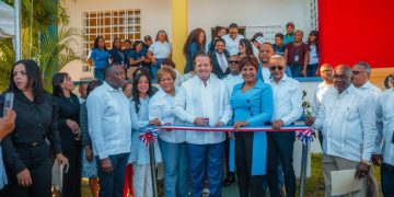 Ministro Paliza inaugura Centro de Atención Integral para la Primera Infancia en Boca Chica