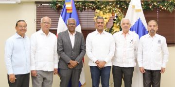 INPOSDOM rescata su historia: juramenta comisión de alto nivel para conmemorar 175 años del servicio postal