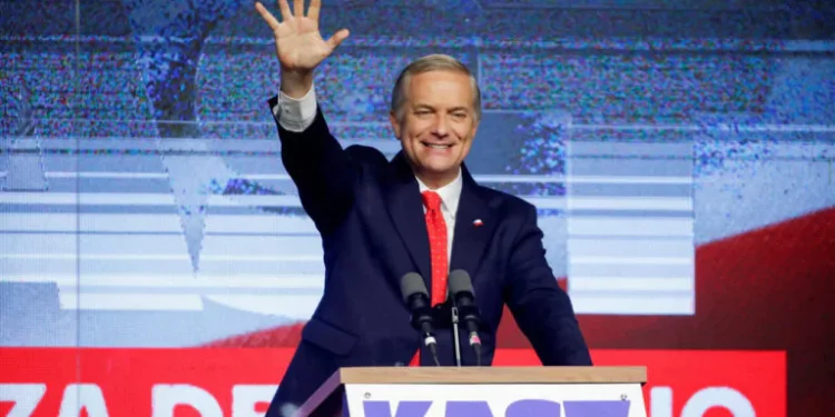 José Antonio Kast define su plan de gobierno tras ganar elecciones en Chile
