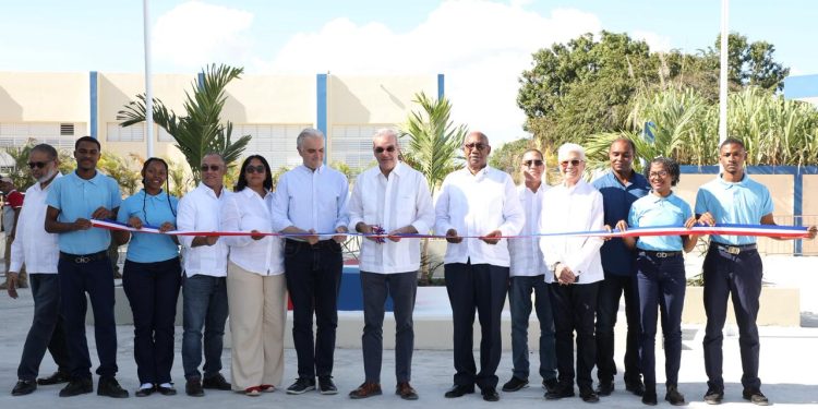 Inauguran Liceo Experimental de la UASD en Elías Piña tras 12 años paralizado
