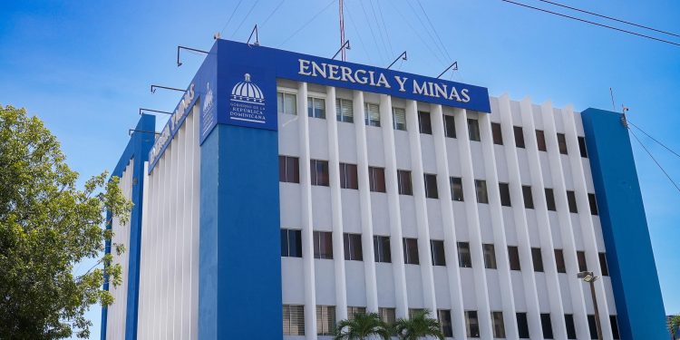 Energía y Minas alcanza 100% en transparencia gubernamental