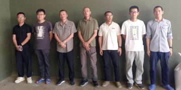 Ejército detiene siete nacionales chinos en una jeepeta durante operativo migratorio en Montecristi