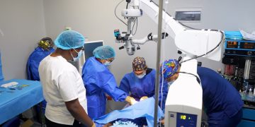 INABIE mejora calidad de vida de 11 estudiantes con la realización de cirugías de corrección visual