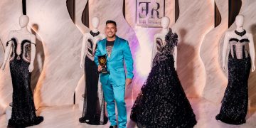 Diseñador Eddy Rambaldy presenta su colección 2025 en los Premios Fashion Top Models Internacional