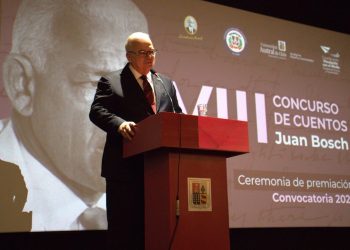 Concurso de Cuentos Juan Bosch y graduación escolar refuerzan legado cultural y educativo en Niebla