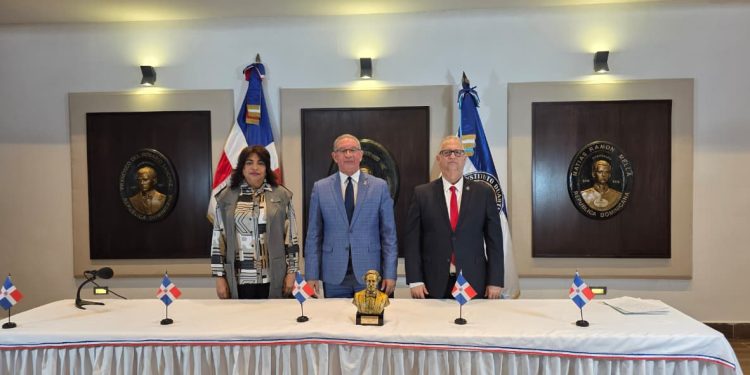 Instituto Duartiano denuncia tendencia del Poder Judicial a soslayar valores religiosos y patrióticos