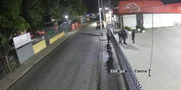 Policía apresa a dos hombres y frustra intento de robo en establecimiento comercial de Villa Mella, SDN