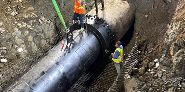 Coraasan, Inapa, Estrella y AlcarAW logran en tiempo récord solución de avería en tubería acueducto Cibao Central