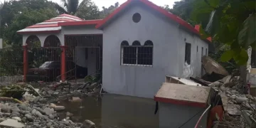 Explota matriz del acueducto Cibao Central en el municipio Sabana Iglesia