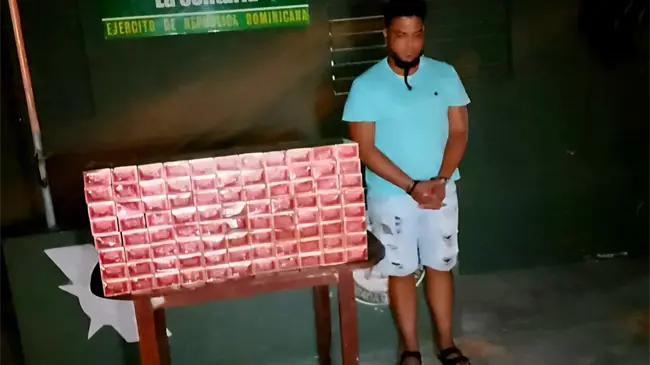 Incautan 30 mil cigarrillos en contrabando durante operativo del Ejército en Montecristi