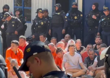 Guatemala decreta estado de sitio por 30 días ante violencia atribuida a pandillas