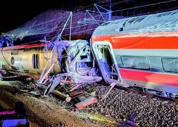 Al menos 39 muertos en el accidente de dos trenes de alta velocidad en Adamuz, Córdoba