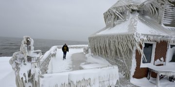 Nueva York declara el estado de emergencia ante fuerte tormenta de nieve y frío extremo
