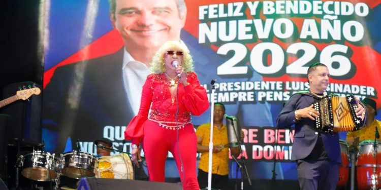 Santiago vivió un inicio de 2026 inolvidable con El Súper Ultra Megacañonazo Monumental