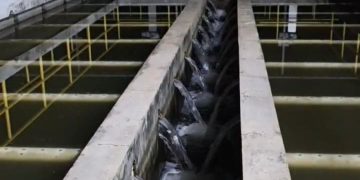 Concluyen trabajos de corrección de avería en tramo de línea en Sabana Iglesia; suministro ha sido restablecido