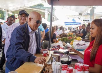 INESPRE impactó a más de 1.1 millones de familias con la Brisita Navideña y programas de acceso a alimentos