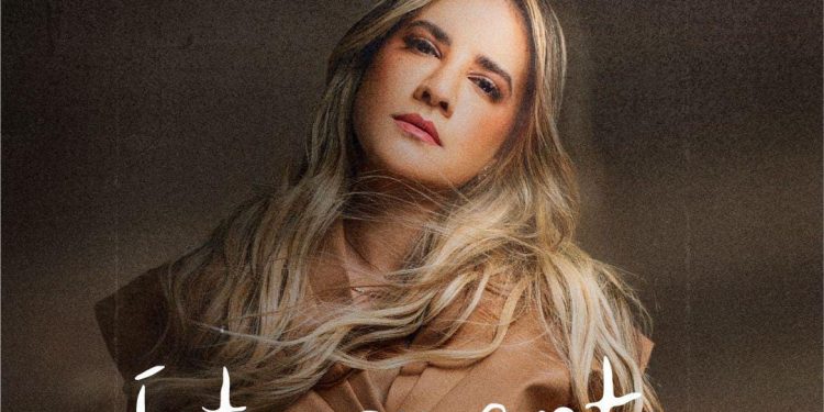 Nathalie Hazim llevará “Íntimamente Acústico” al escenario el 12 y 13 se febrero