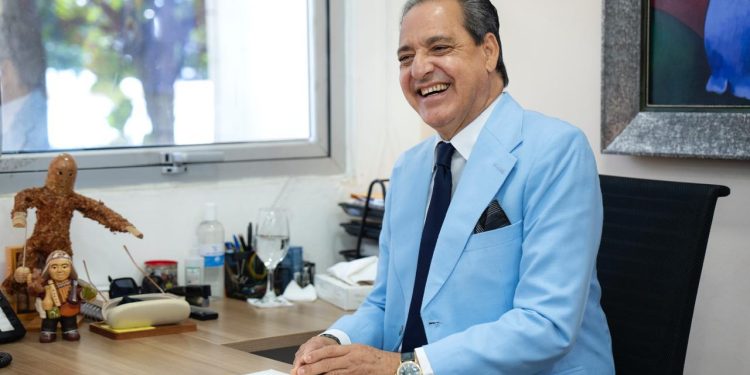 Universidades de Italia celebran obra Pastor De Moya