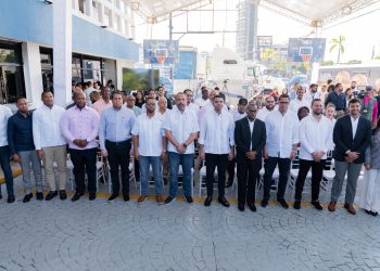 Ministerio de la Juventud lanza el proyecto “Una cancha pa’ mi barrio” para transformar comunidades a través del deporte